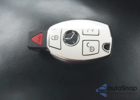 2013 Mercedes-Benz Slk 250 from USA, damaged, VIN WDDPK4HA7DF053204